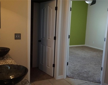5828 Megan Street - Photo Thumbnail 12