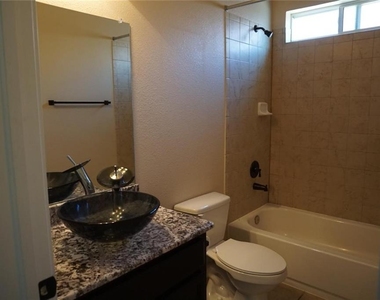 5828 Megan Street - Photo Thumbnail 17