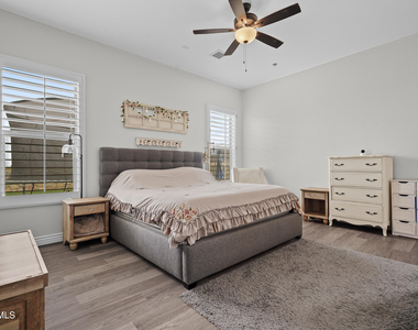 13401 Carterton Avenue - Photo Thumbnail 24