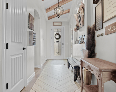 13401 Carterton Avenue - Photo Thumbnail 10