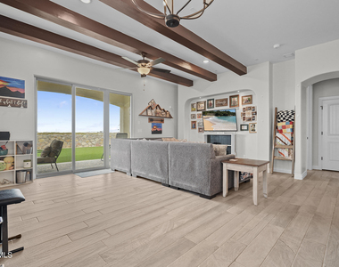 13401 Carterton Avenue - Photo Thumbnail 22