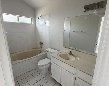 11501 Garibay Court - Photo Thumbnail 9