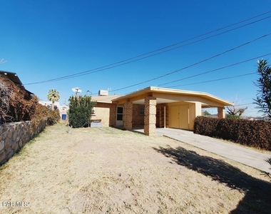 3146 Federal Avenue - Photo Thumbnail 10