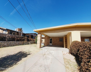 3146 Federal Avenue - Photo Thumbnail 11