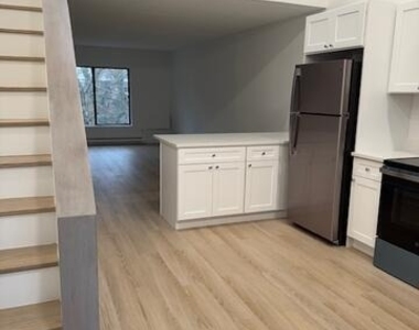 38b Putnam Green - Photo Thumbnail 10