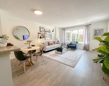 52 Forest Street - Photo Thumbnail 7