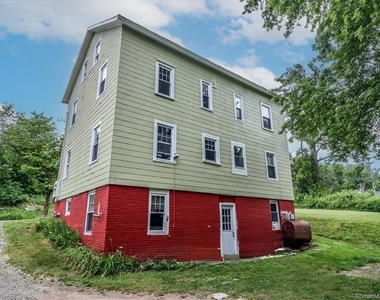 14 Poplar Street - Photo Thumbnail 32