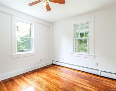 14 Poplar Street - Photo Thumbnail 10