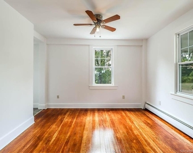 14 Poplar Street - Photo Thumbnail 13