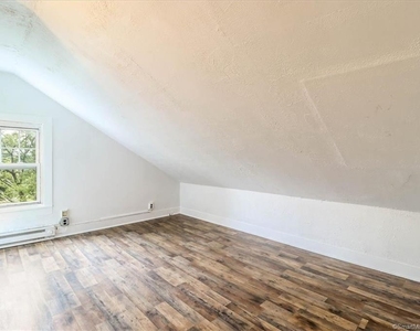 14 Poplar Street - Photo Thumbnail 24