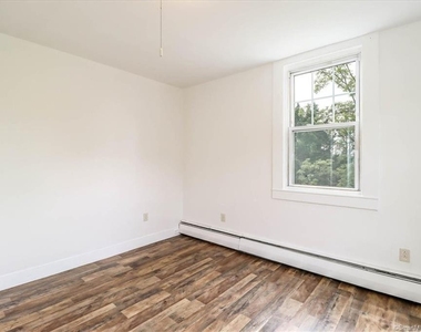 14 Poplar Street - Photo Thumbnail 20