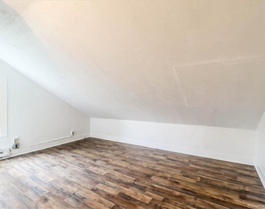 14 Poplar Street - Photo Thumbnail 23