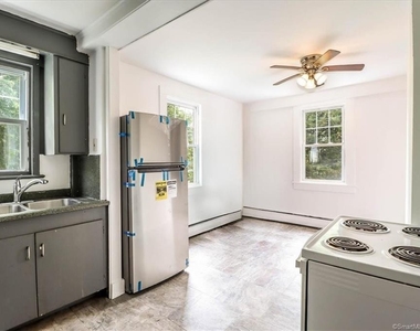 14 Poplar Street - Photo Thumbnail 8