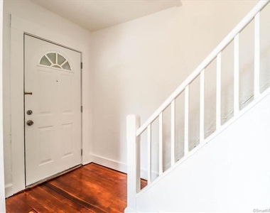 14 Poplar Street - Photo Thumbnail 2