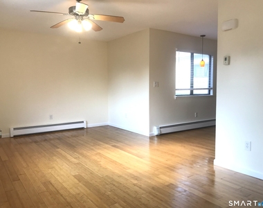 60 Plainfield Avenue - Photo Thumbnail 4