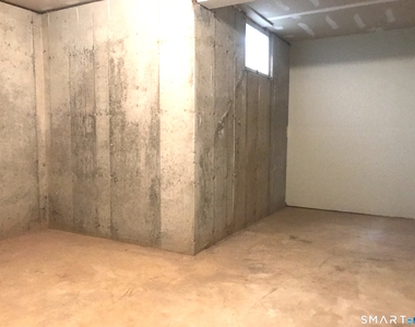 60 Plainfield Avenue - Photo Thumbnail 23