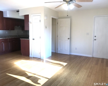 60 Plainfield Avenue - Photo Thumbnail 6