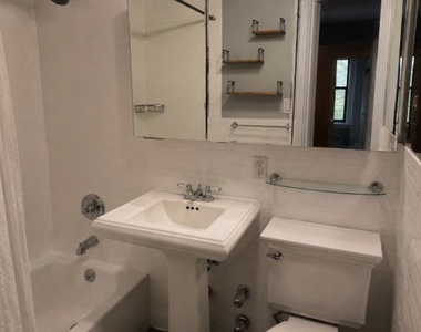 234 W 14th Street - Photo Thumbnail 9