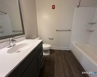 112a Southfield Avenue - Photo Thumbnail 24