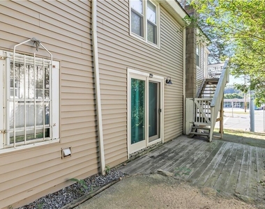 156 New Haven Avenue - Photo Thumbnail 17
