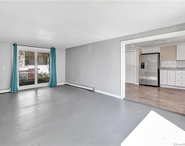 156 New Haven Avenue - Photo Thumbnail 4