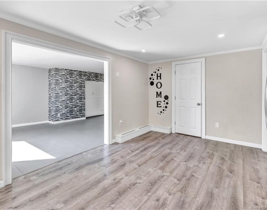 156 New Haven Avenue - Photo Thumbnail 5