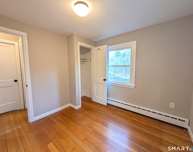 414 Salmon Brook Street - Photo Thumbnail 9