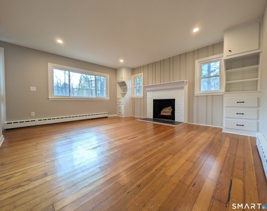 414 Salmon Brook Street - Photo Thumbnail 13