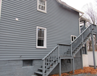 17 Woodbine Street - Photo Thumbnail 24