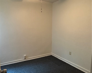209 Chesterfield Rd - Photo Thumbnail 7