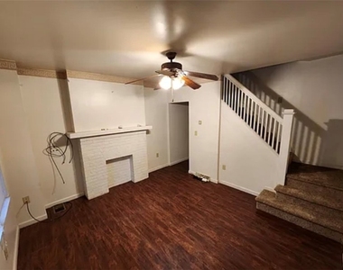 158 Chesterfield Rd - Photo Thumbnail 1