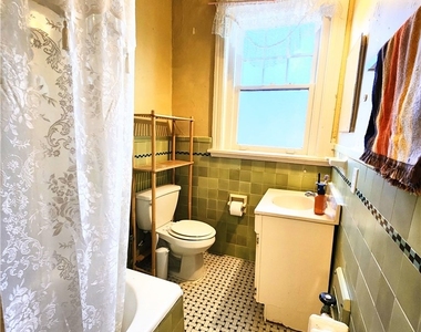 5649 Phillips Ave - Photo Thumbnail 2