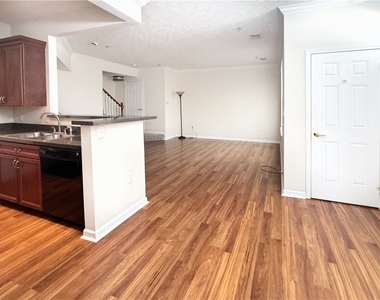 203 Sonie Dr - Photo Thumbnail 3