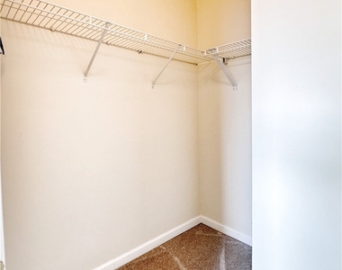 203 Sonie Dr - Photo Thumbnail 14