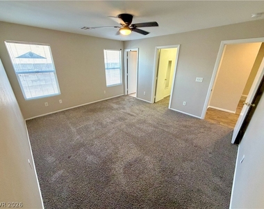 5712 Viberti Court - Photo Thumbnail 14