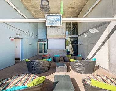 353 E Bonneville Avenue - Photo Thumbnail 27