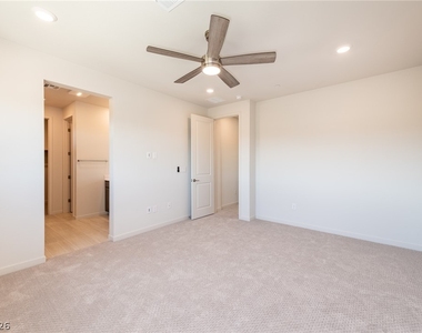 12059 Arrebol Avenue - Photo Thumbnail 23