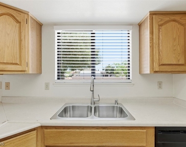 1320 Georgia Avenue - Photo Thumbnail 5