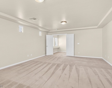 6524 Baroque Avenue - Photo Thumbnail 12