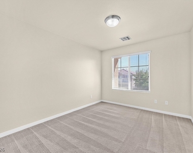 6524 Baroque Avenue - Photo Thumbnail 19