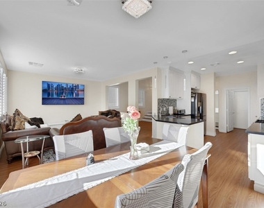 4626 Camden Bridge Street - Photo Thumbnail 11