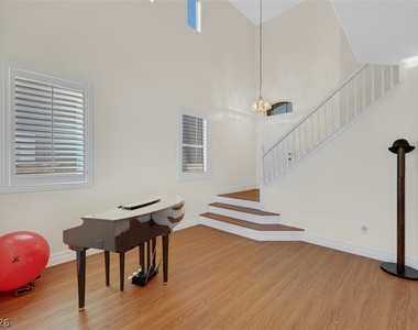4626 Camden Bridge Street - Photo Thumbnail 3