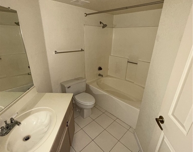 8455 W Sahara Avenue - Photo Thumbnail 8