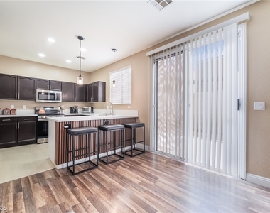1179 Antoinette Street - Photo Thumbnail 12