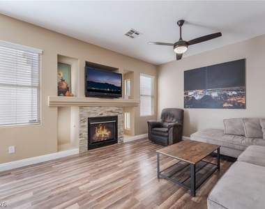 1179 Antoinette Street - Photo Thumbnail 8