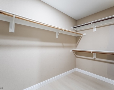 1179 Antoinette Street - Photo Thumbnail 20