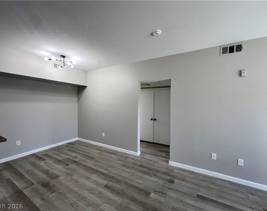 6650 W Warm Springs Road - Photo Thumbnail 9