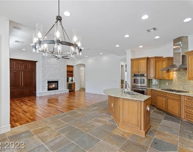 1447 Foothills Village Drive - Photo Thumbnail 19