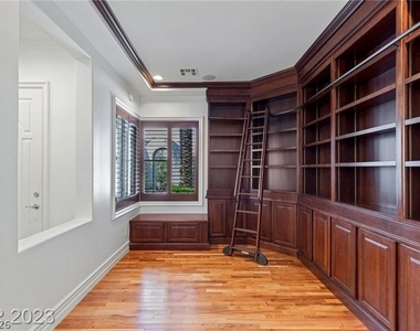 1447 Foothills Village Drive - Photo Thumbnail 11