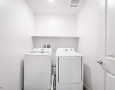12184 Mojave Gold Road - Photo Thumbnail 20